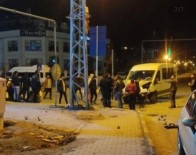Van'da 3 Ayri Trafik Kazasi; 3 Yarali
