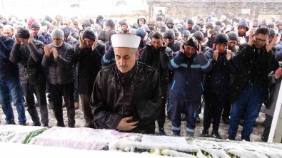 Yozgat'ta Esi Tarafindan Öldürülen Kadin Son Yolculuguna Ugurlandi