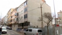  GAZİOSMANPAŞA DEPREM - Gaziosmanpaşa'da çatlakların oluştuğu bina tahliye edildi
