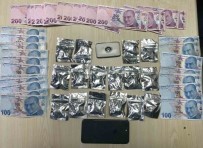 Istanbul'da Akil Almaz Uyusturucu Zulasi Açiklamasi Koltugun Gizli Bölmesinden Uyusturucu Fiskirdi