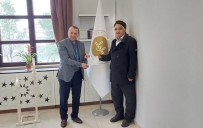 Depremzedelere 15 Bin TL Bagisladi