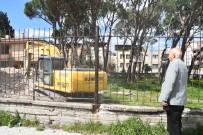 Söke'de 20 Yil Çalistigi Kurumun Binasinin Yikimini Hüzünle Izledi