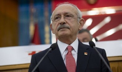 AK Parti Milletvekili Alpay Özalan’ın ‘Özür dile Akşener’ tweetine Kılıçdaroğlu’ndan beğeni!