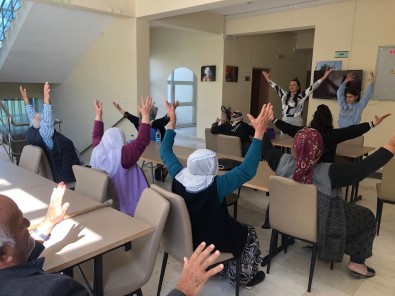 Aydin'da Açilan 34 Farkli Kurstan 511 Depremzede Yararlandi