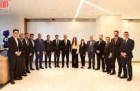 Bakan Çavusoglu, Anadolu Aslanlari Is Adamlari Dernegi Heyetiyle Bir Araya Geldi
