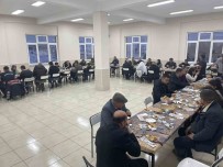 Dumlupinar'da Sehit Ailesi, Gaziler Ve Depremzedelere Iftar Yemegi