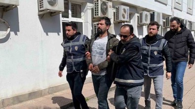 Sinop'ta Baba Ve Oglunu Öldüren Zanli Tutuklandi