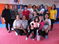 Balikesirli Kadinlar Pilates Ile Stres Atiyor
