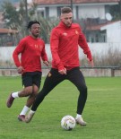 Göztepe, Altinordu Maçinin Hazirliklarina Basladi