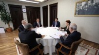 Toplantıda yaşanan kriz ortaya çıktı: Masadan kalkan Akşener'i diğer parti liderleri zorla oturtmuş