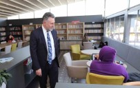 75'Inci Yil Mahallesi'ne Kitap Kafe