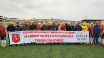 Suluovasporlu Futbolcular Maça Madenci Bareti Ve Pankartla Çikti Haberi