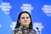 Belaruslu Muhalif Lider Sviatlana Tsikhanouskaya'ya 15 Yil Hapis Cezasi