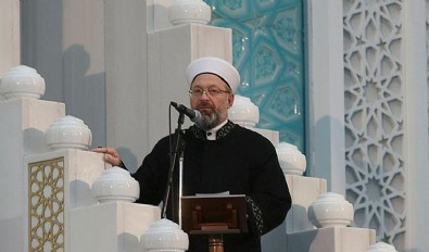 Diyanet İşleri Başkanı Erbaş'tan Berat Kandili mesajı