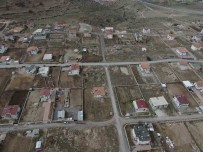 1 Haftada 16 Kez Sallanan Mahalle Sakinleri Diken Üstünde