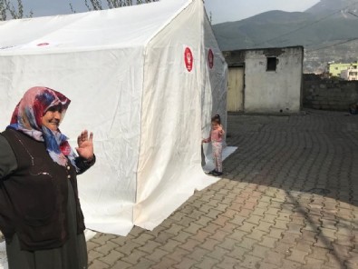 Ankaralı belediyelerden depremzedelere yarım eli