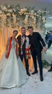 Bursa'da Damada 5 Litrelik Teneke Zeytinyagi Taktilar