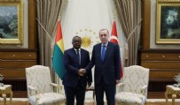  GİNE BİSSAU CUMHURBAŞKANI - Başkan Erdoğan, Gine Bissau Cumhurbaşkanı Cissoko Embalo ile görüştü