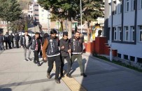 Es Zamanli Torbaci Operasyonunda 3 Tutuklama