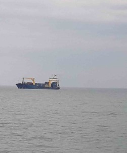 Karadeniz'de Yük Gemisinden Düsen Sahsi Bulmak Için Arama Baslatildi