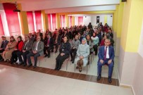 Kütahya'da Depremzede Kadinlara Yönelik Konferans