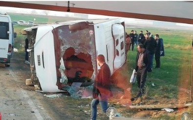 Tekirdağ'da işçileri taşıyan servis otobüsü devrildi: 14 kişi hafif yaralandı