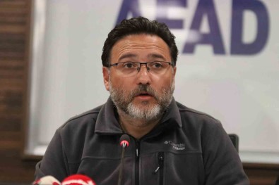 Vali Çiçek Açiklamasi 'Kayseri'de 5.5'In Üzerinde Deprem Beklemiyoruz'