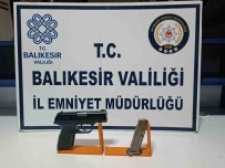 Balikesir'de Polis 50 Aranan Sahsi Yakaladi