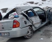 FAHRETTİN UĞUR DEVLET HASTANESİ - Depremzede aile Erzincan'da kaza yaptı: 1 ölü 5 yaralı