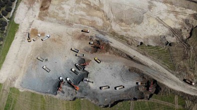 Antakya Devlet Hastanesi Yapiminda Hummali Çalisma