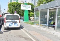 Adana'da kan donduran son: Sokakta yaşıyordu, durakta ölü bulundu!