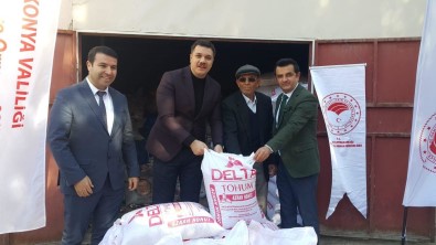 Bozkir'da Yüzde 50 Hibeli Nohut Tohumu Dagitildi