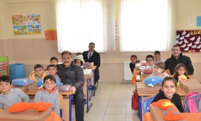 Ikinci Depremin Merkezi Elbistan'da 64 Gün Sonra Ilk Ders Zili Çaldi