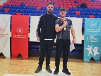 Türkiye Bilek Güresi Sampiyonu Bayburt'tan