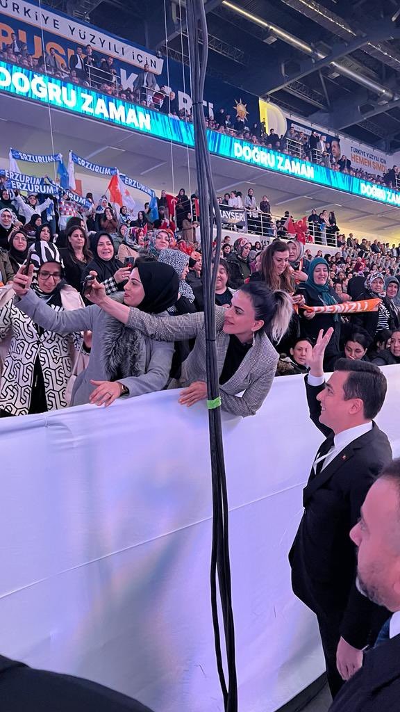 Şehit ailelerinden, küfürbaz Lütfü Türkkan’ın aday gösterilmesine sert tepki: 'Bırakın Meclis'i Türkiye'de bile yeri yok'