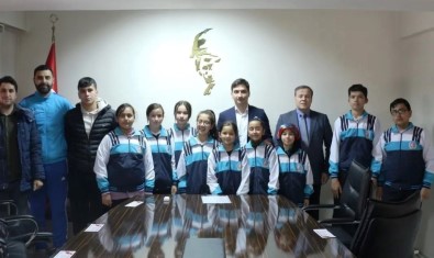 Saphane'de Dereceye Giren Ögrenciler Ödüllendirildi