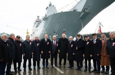 Bahçeli: TCG Anadolu çılgın Türklerin tarihi bir başarısıdır