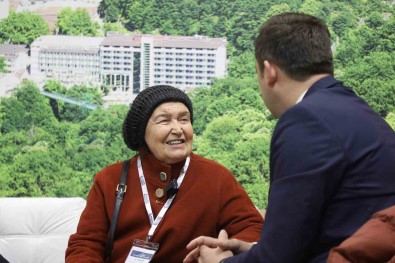 Avrupa'da Bulamadigi Sifayi Oylat'ta Buldu