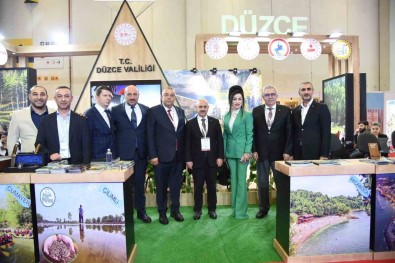 Düzce Üniversitesi EMITT Fuarinda