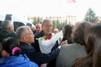 14 MAYıS - Hulusi Akar Kayseri'yi ziyaret etti: Terör örgütü ciddi bir sıkıntı içerisinde, katılımlar sıfır