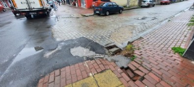 CHP’li belediyeye bozuk yol tepkisi