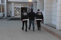 Mersin'de Ele Geçirilen Uyusturucuyla Ilgili 2 Kisi Gözaltina Alindi