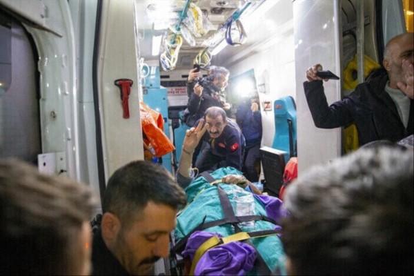 Devletin ambulansında neyin zaferi? HDP'li Meral Danış Beştaş'tan 'pes' dedirten hareket