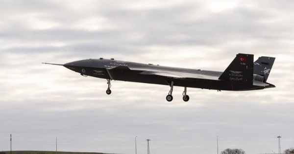 Bayraktar Kızılelma'dan güzel haber: Kritik testi başarıyla geçti