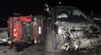  SİVAS SON DAKİKA - Otomobil ile TIR çarpıştı! 2’si çocuk 4 yaralı