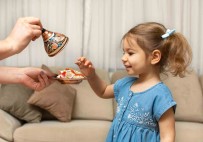 Tugba, Yeni Nesillere Geleneksel Lezzetle Bulusturuyor