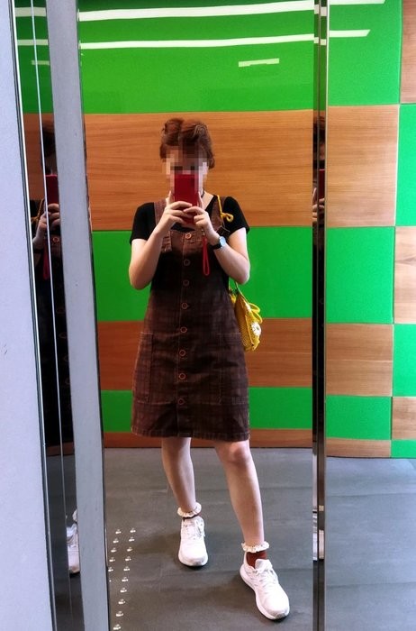 AVM'de iğrenç olay: Etek altı sapığı iş başında! Avukat kadın dehşeti yaşadı!