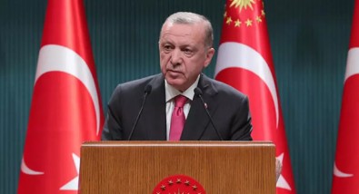 Cumhurbaşkanı Erdoğan, ölümünün 30. yılında Turgut Özal'ı andı