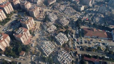 Deprem Araştırma Komisyonu taslak raporunu tamamladı: 1000 sayfalık belge ile hayati uyarılar