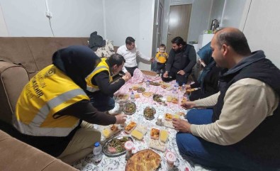 Depremzede Aileden Vefa